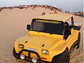 Descida_nas_dunas_de_canoa_quebrada
